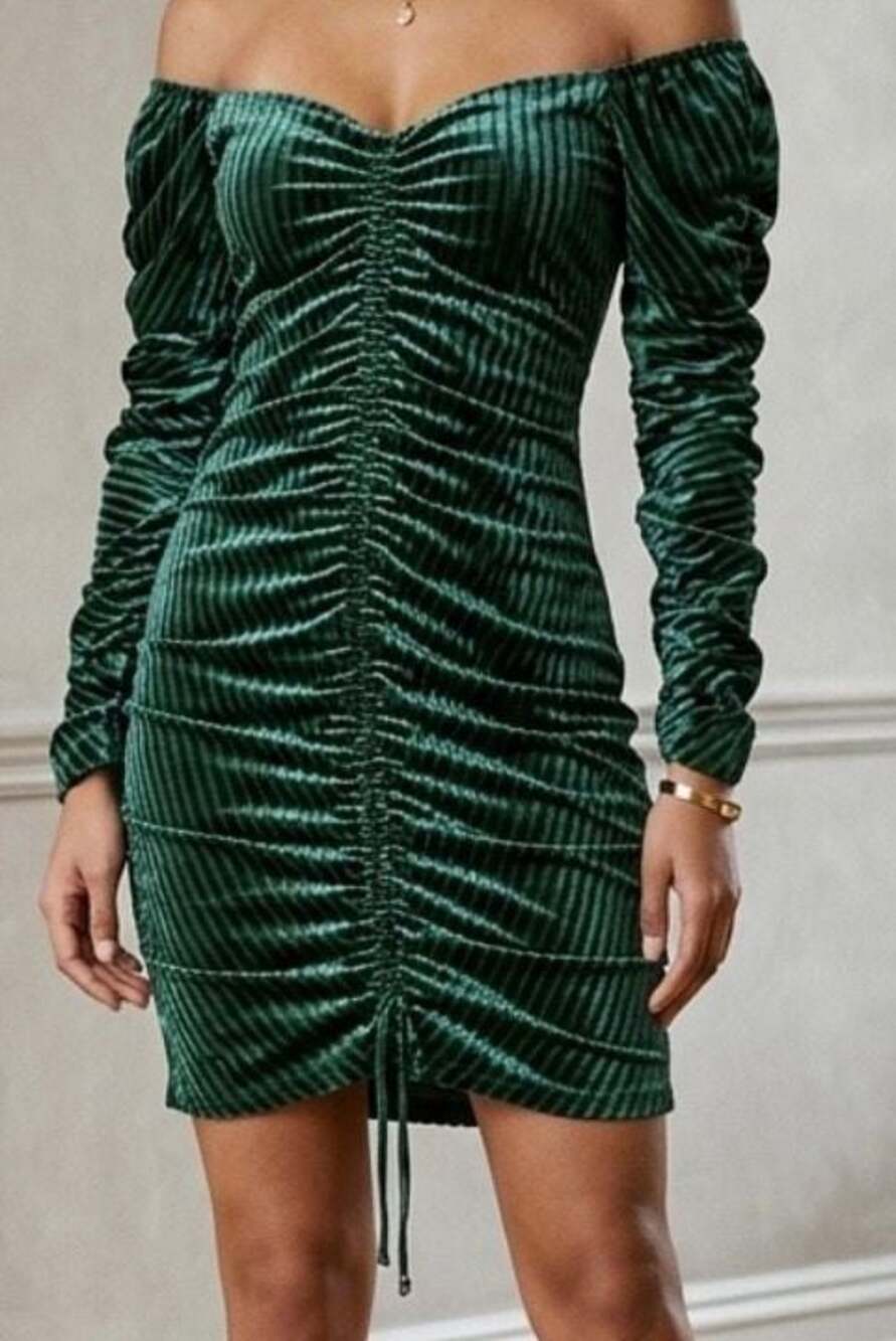 Cherry Mellow Green Velvet Ruched Off-the-Shoulder Mini Dress